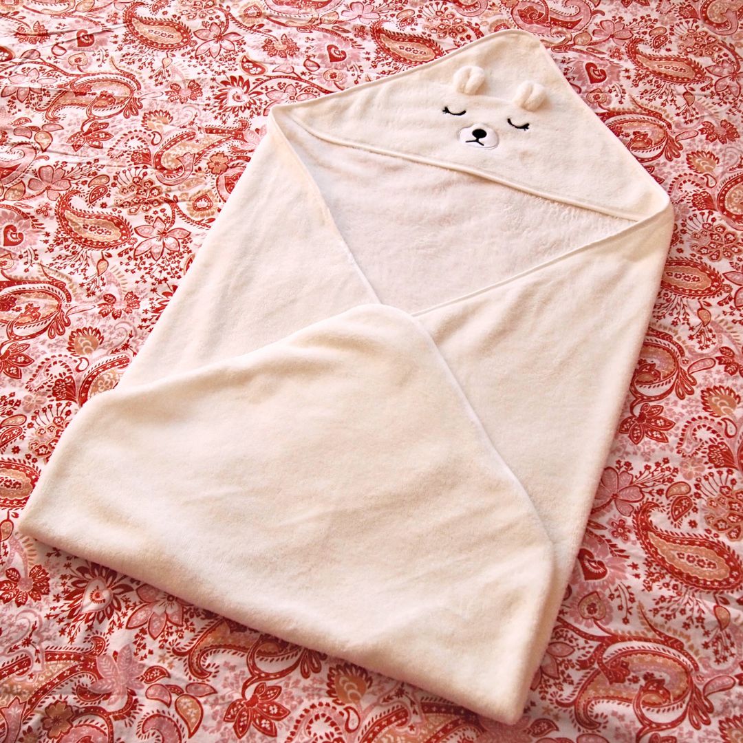 Cape de bain bébé – Douceur et Confort